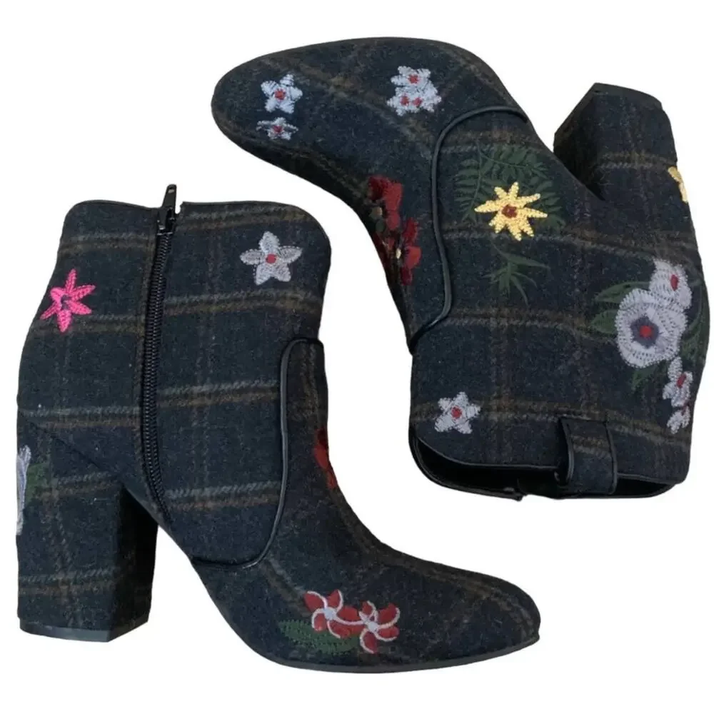Indigo Rd. Flannel Plaid Floral Embroidered Ankle Booties Gray Multicolor 9